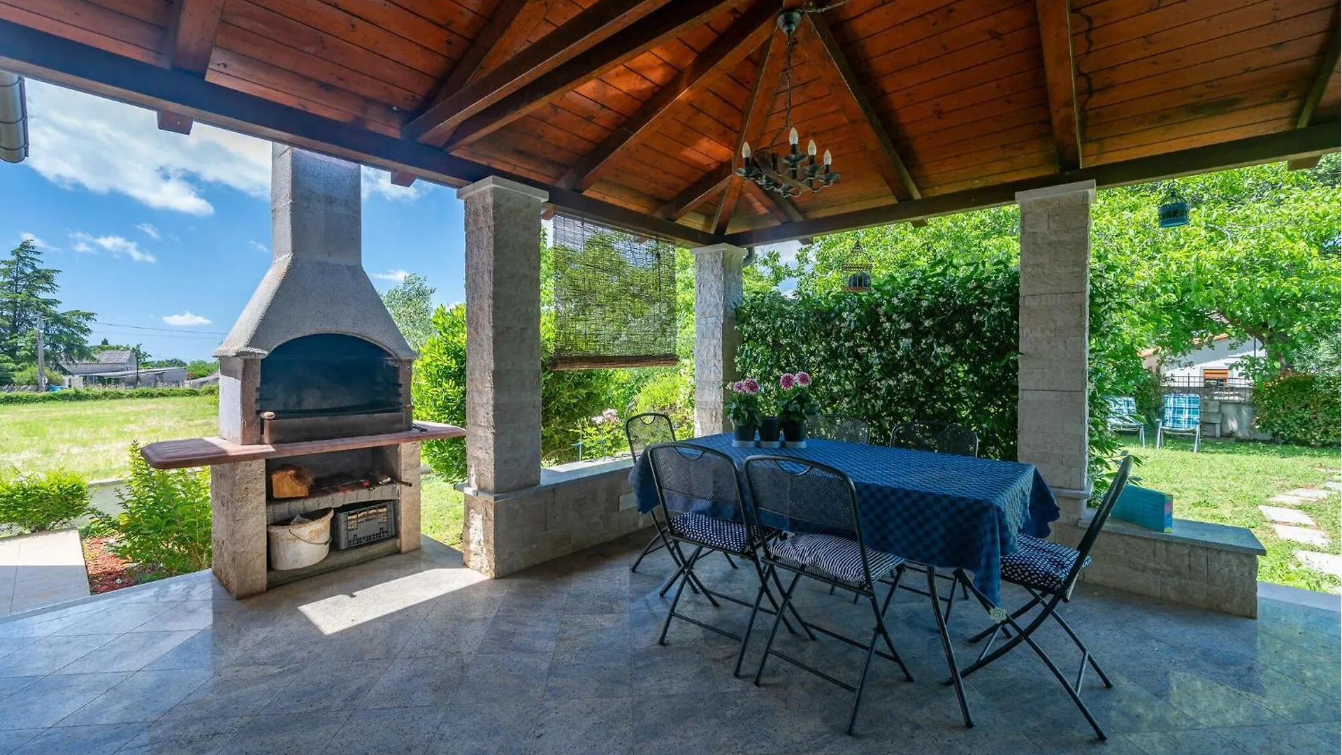 Дом отдыха Lovely Home In Svetvincenat With House A Panoramic View